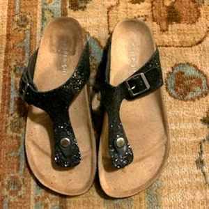 Sandal